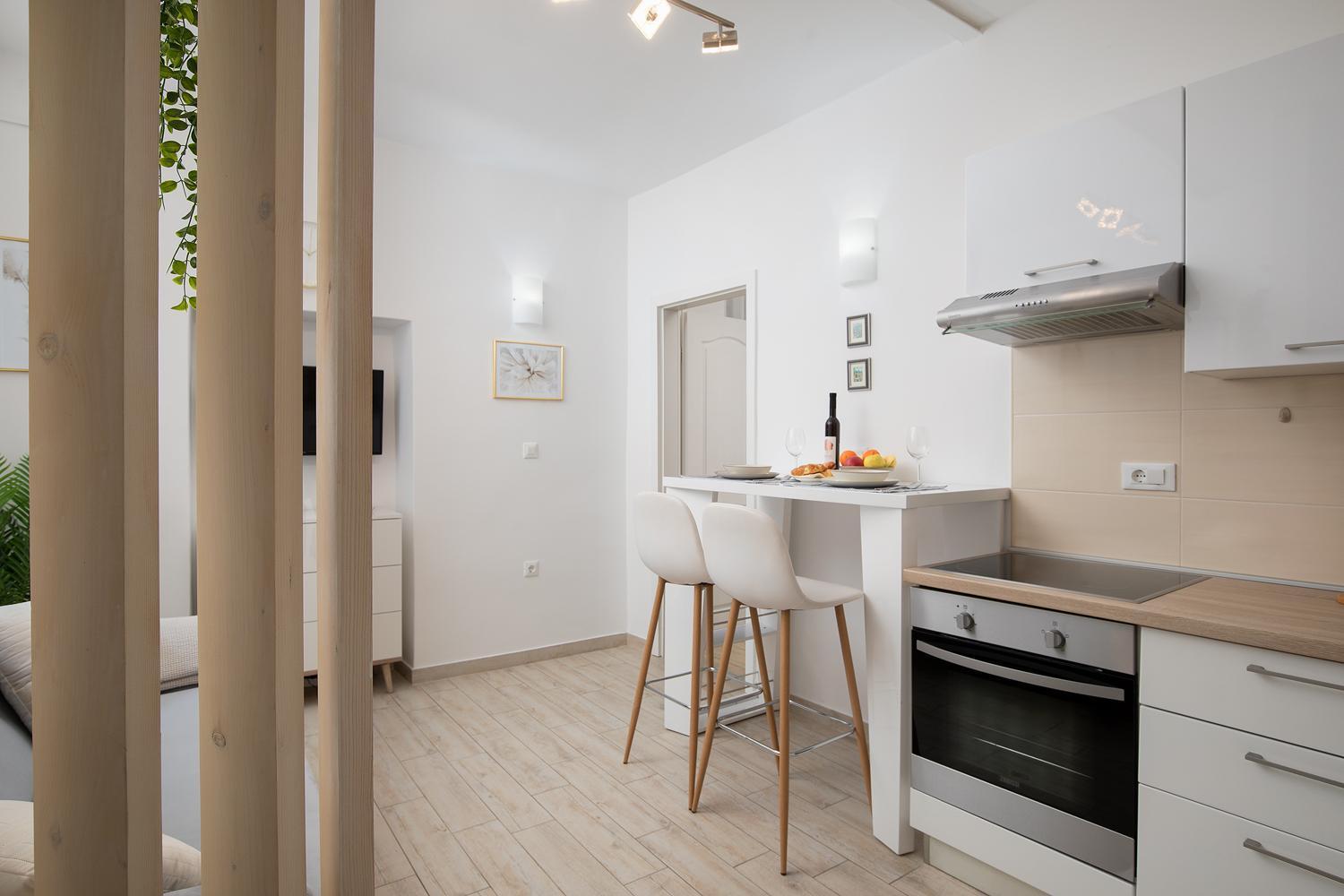 Elegant Apartment Next To Arena พูลา ภายนอก รูปภาพ