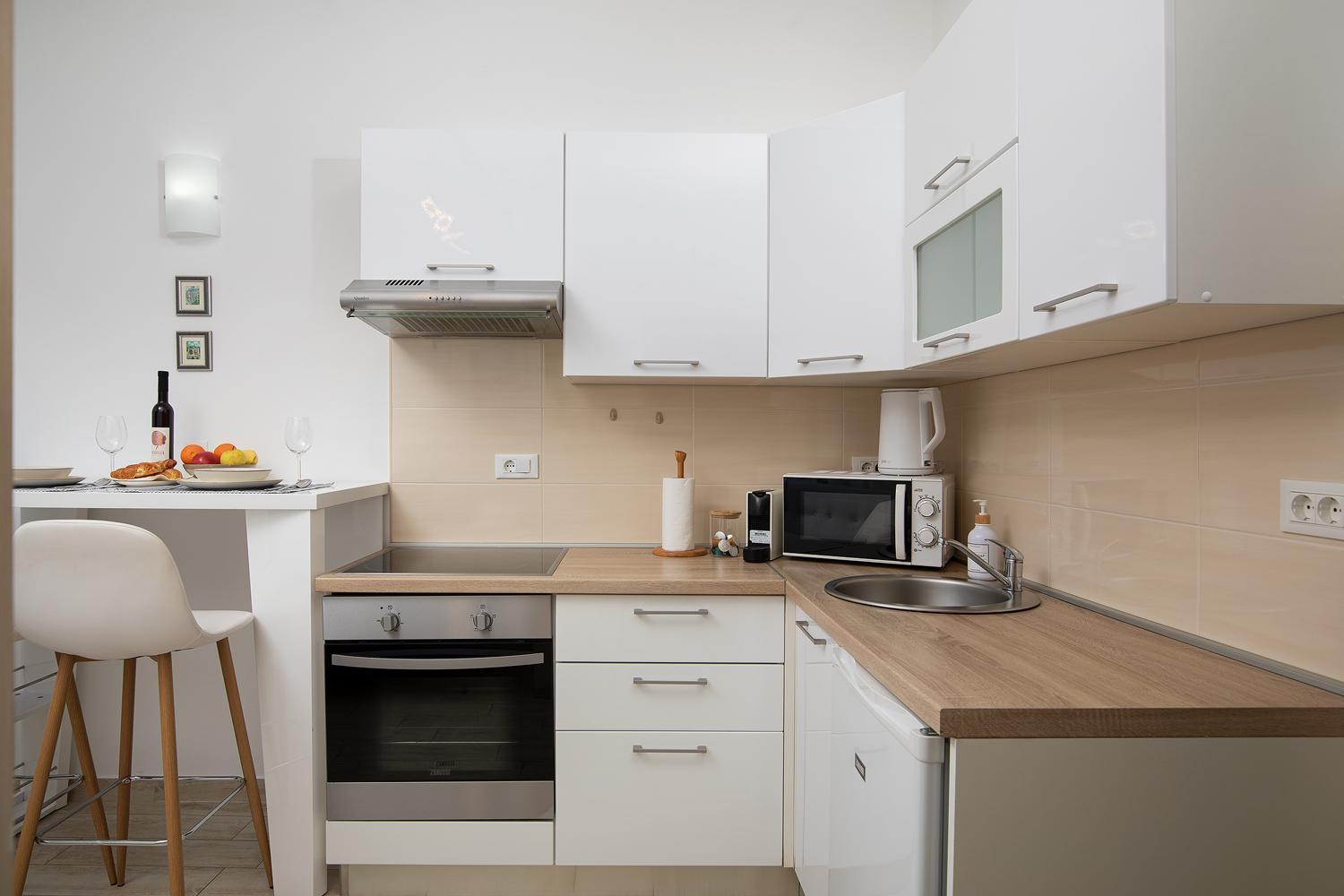 Elegant Apartment Next To Arena พูลา ภายนอก รูปภาพ